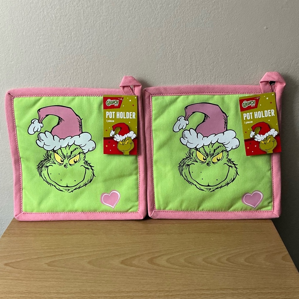 The Grinch Potholders